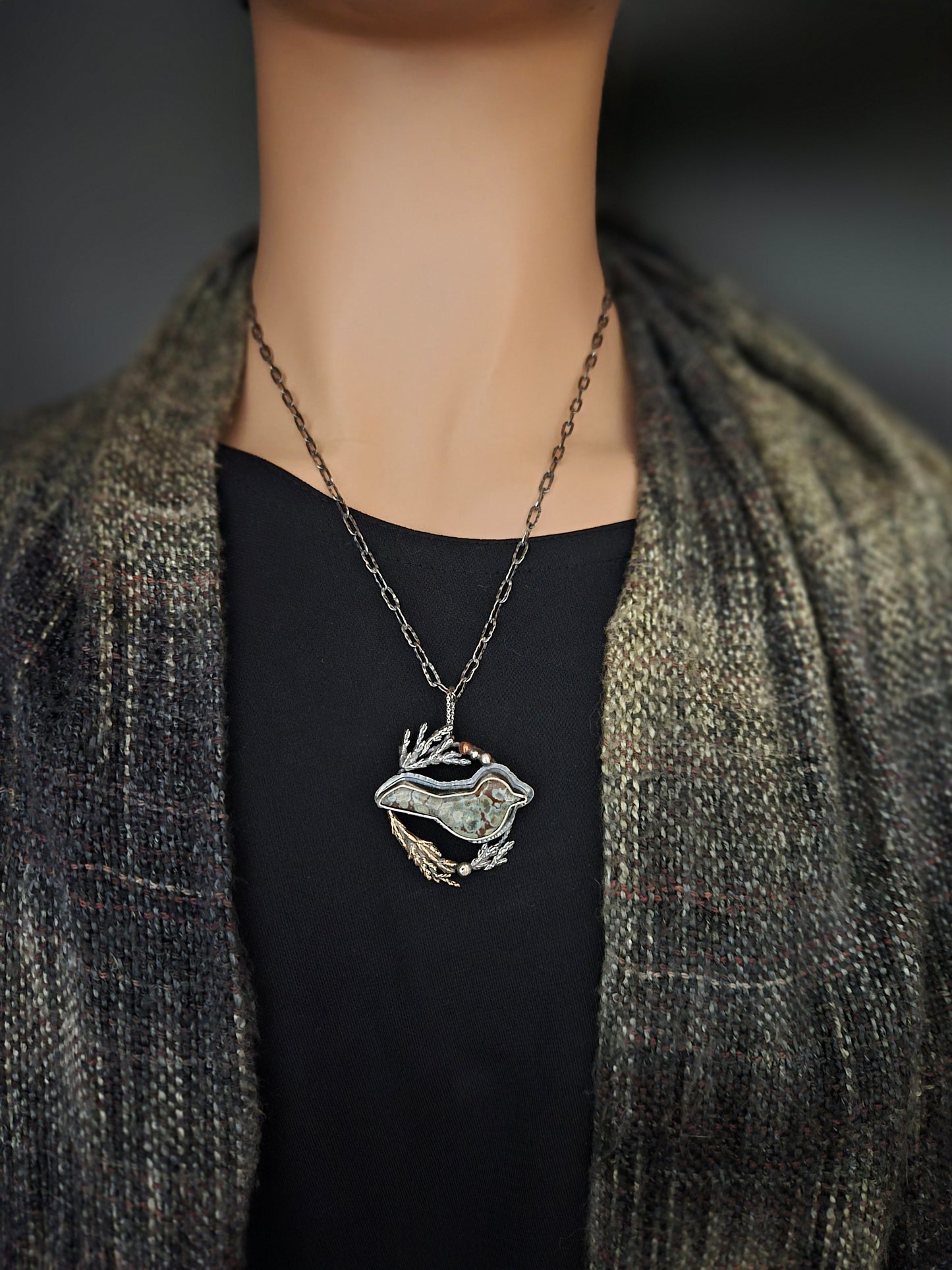 Lichen Birdie necklace