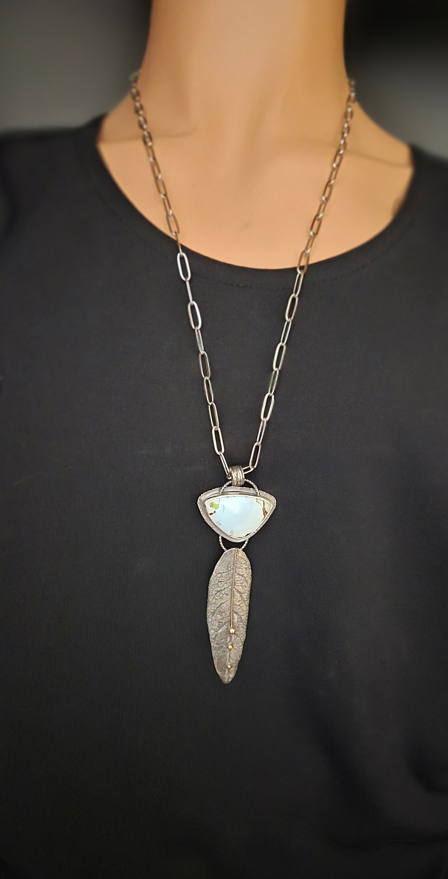 Gobi Desert and Long leaf neaklace